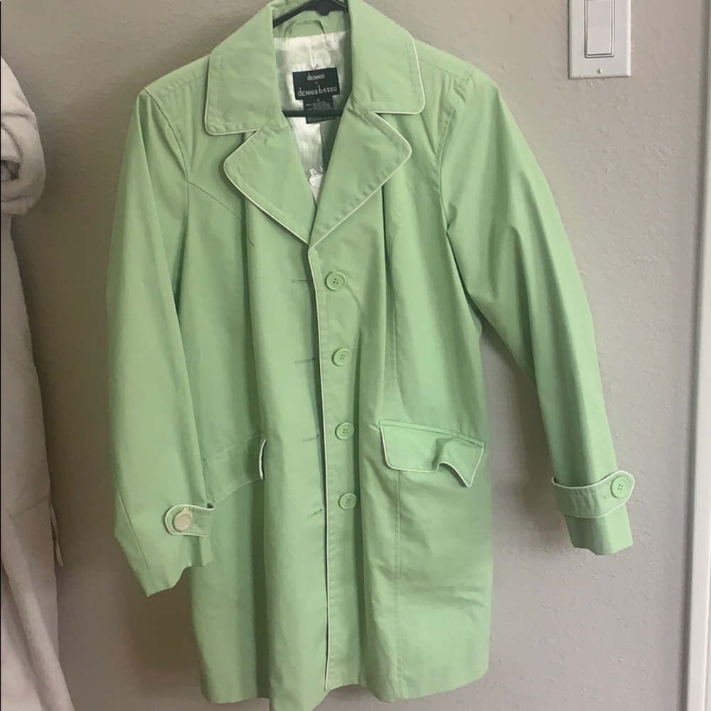 Green long sleeve jacket